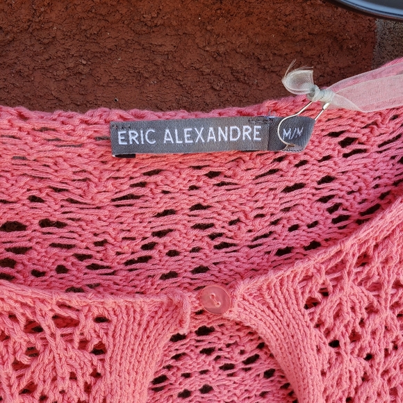 Crochet crop button top - Picture 3 of 4